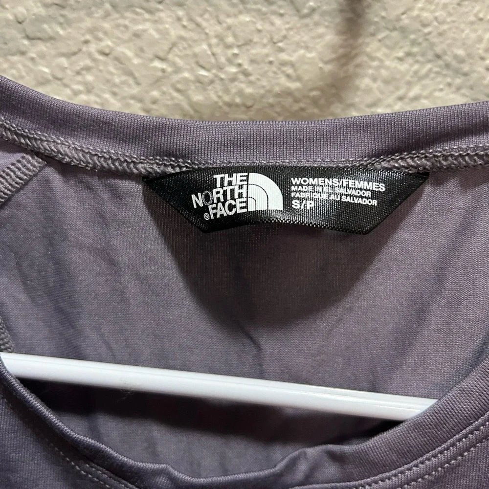 The North Face Women's Lavender Short Sleeve Tee - Picture 3 of 5
